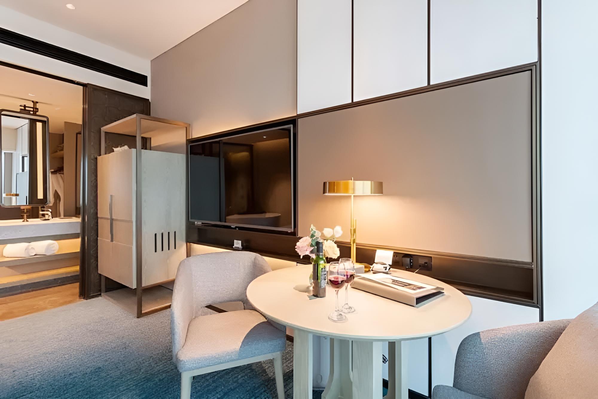 Executive Double Room, City View