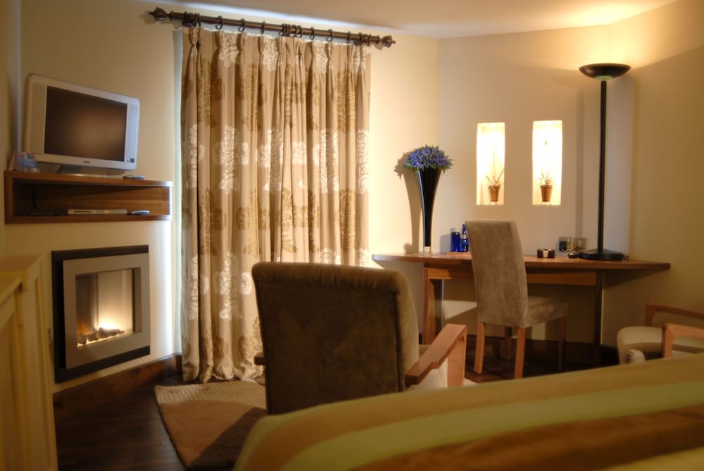 Deluxe Double Room - Photo 9