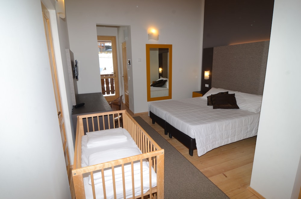 Standard Triple Room photo 3