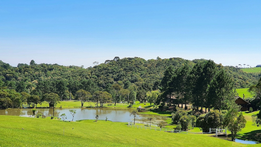 Chalet Joaquina com Hidromassagem - Rancho das Neves - Rancho Queimado - SC photo 2