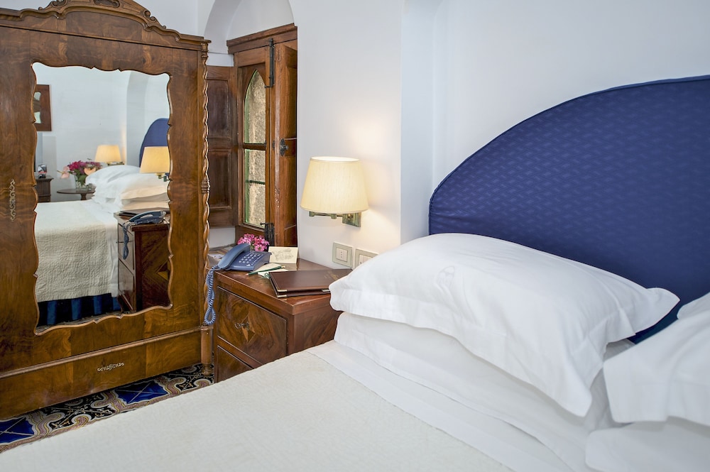 Classic Double Room, Courtyard View photo 3