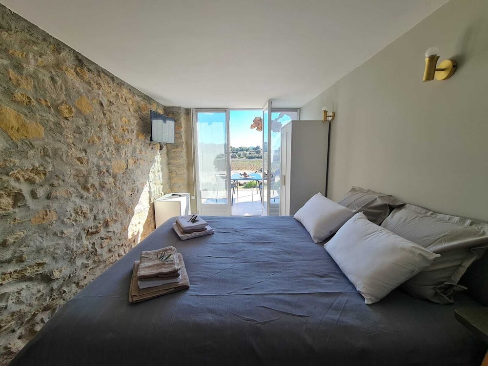 Premium Double Room, Private Bathroom, Vineyard View (L'Olivaie chambre en rdc) photo 2