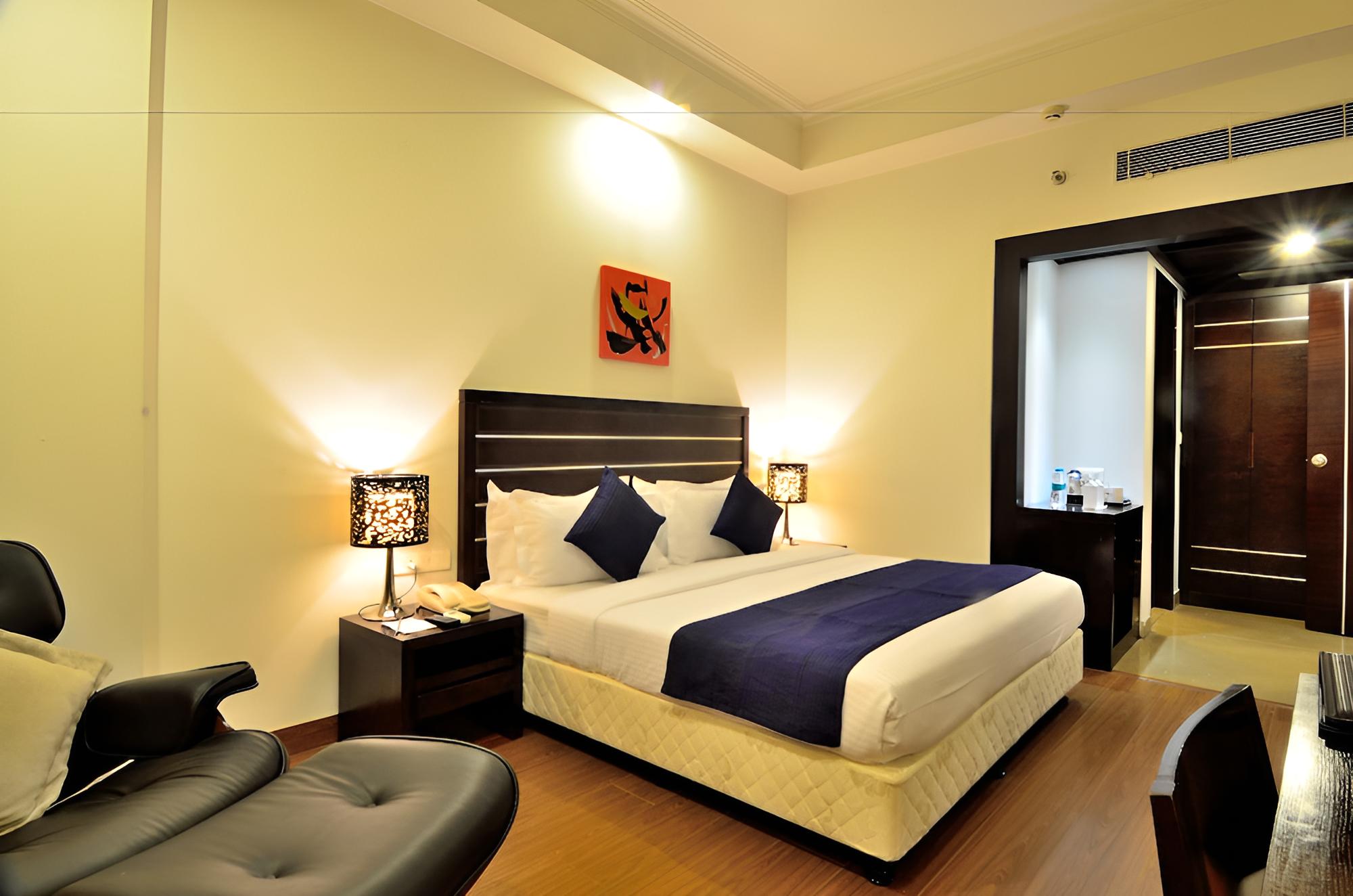 Deluxe Suite photo 1