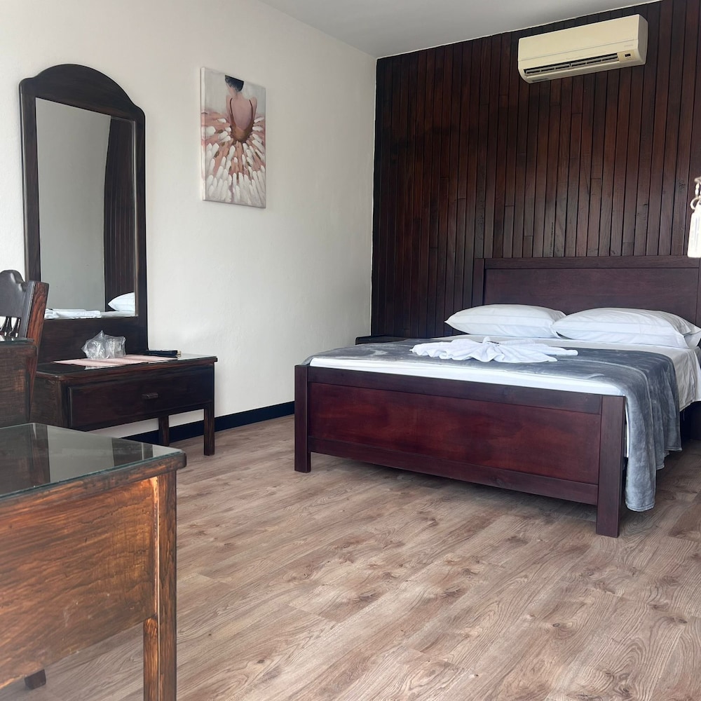 Comfort Room photo 1
