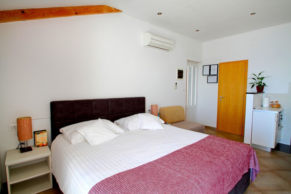 Classic Studio Suite photo 2