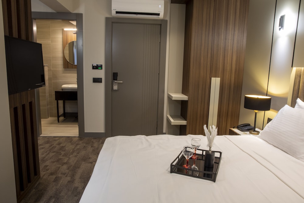 Standard Room - Photo 10
