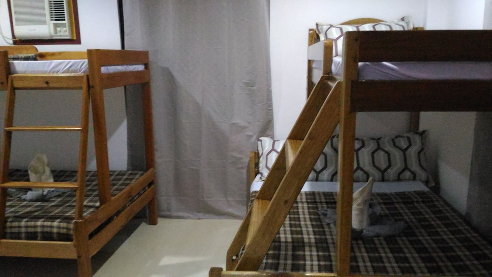 Family Suite, 1 Bedroom (2 Bunk Beds) photo 3