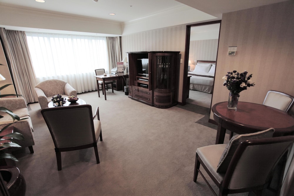 Deluxe Suite photo 1