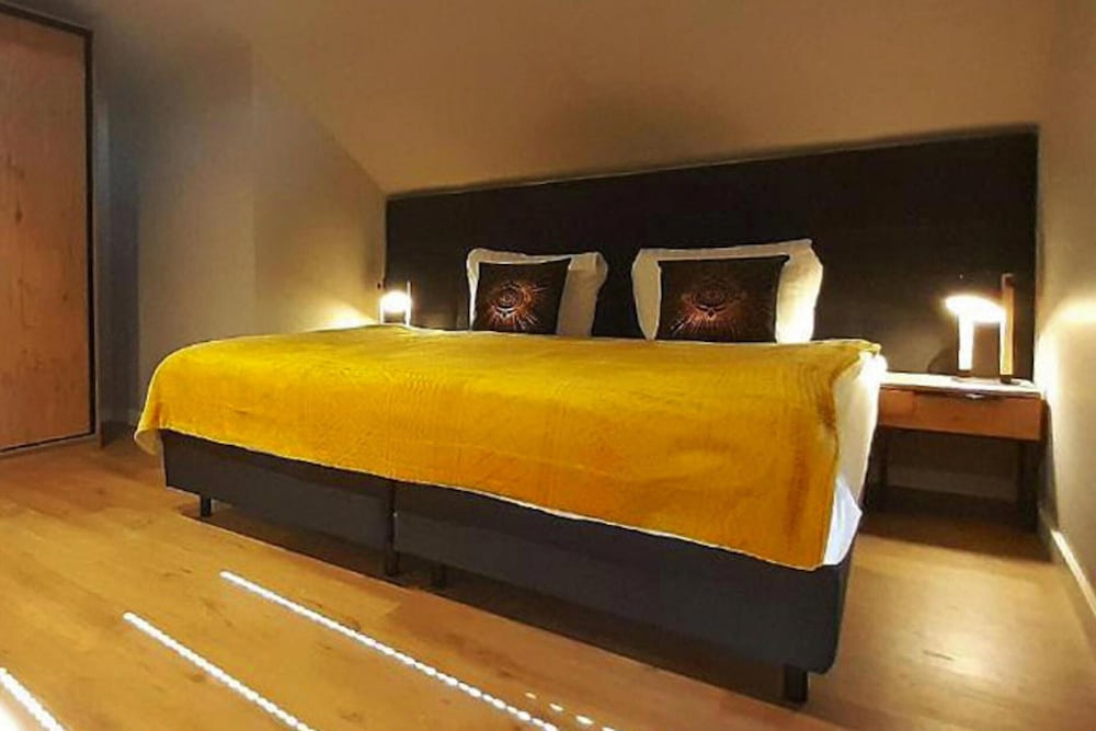 Classic House, 4 Bedrooms photo 3