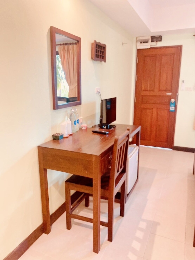 Economy Double Room - Photo 1