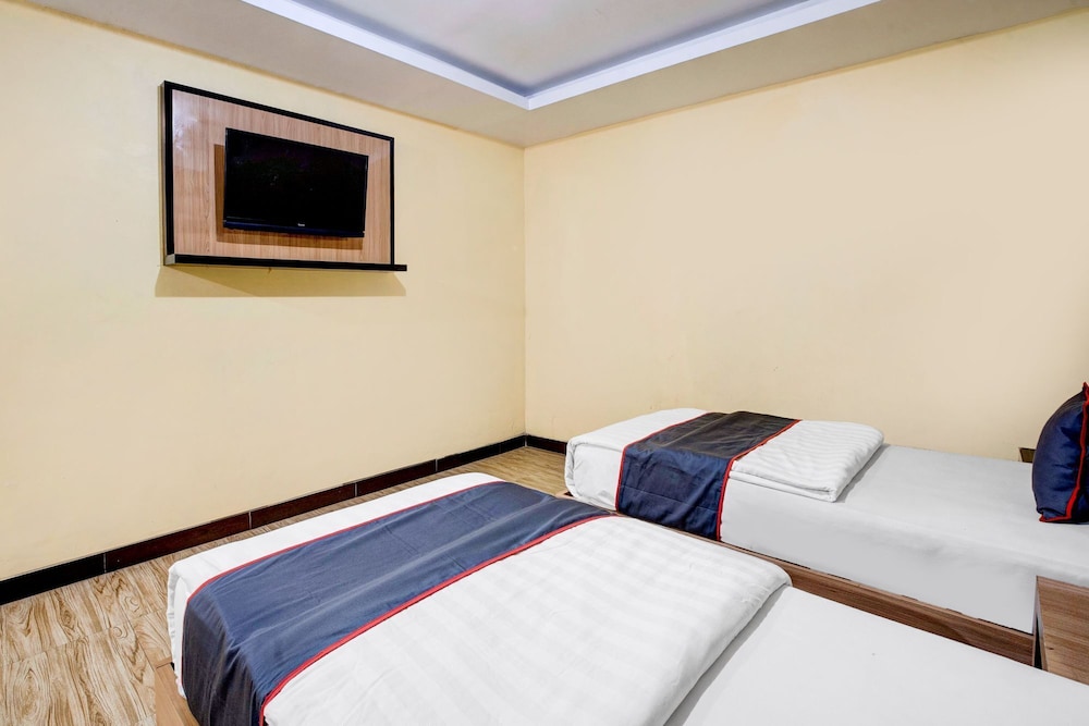 Deluxe Twin Room photo 2