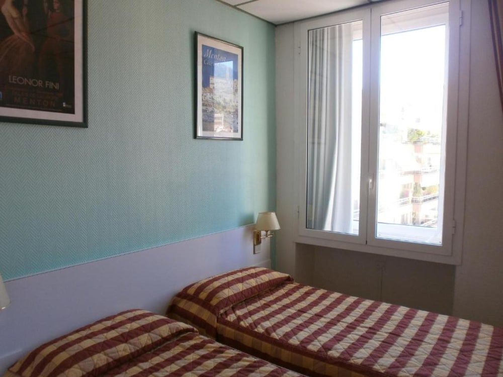 Comfort twin room - Photo 2