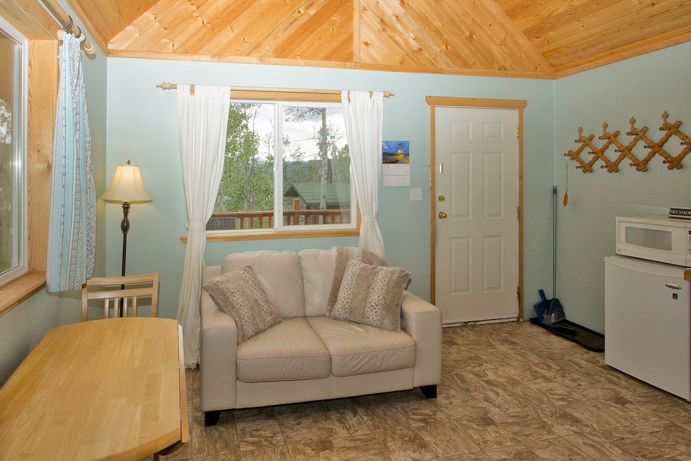 Superior Cabin, Multiple Beds, Non Smoking photo 1