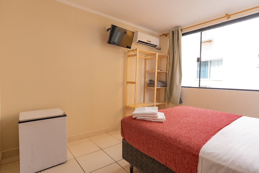 Double or Twin Room photo 2