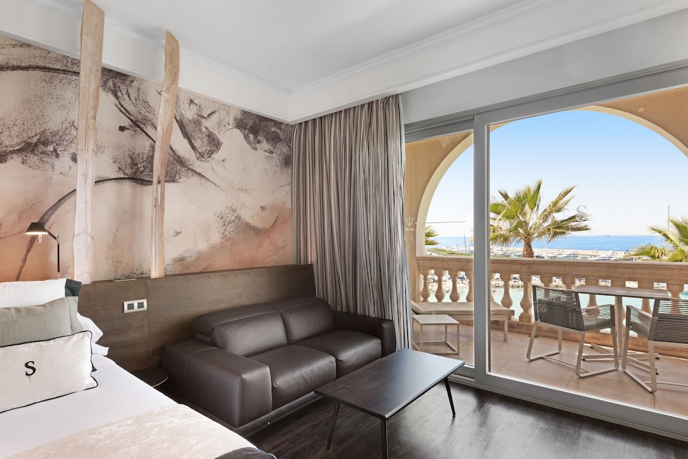 Superior Double Room, Sea View - Photo 7