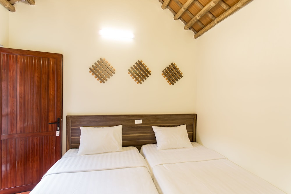 Superior Twin Room, 1 Bedroom, Garden View, Garden Area