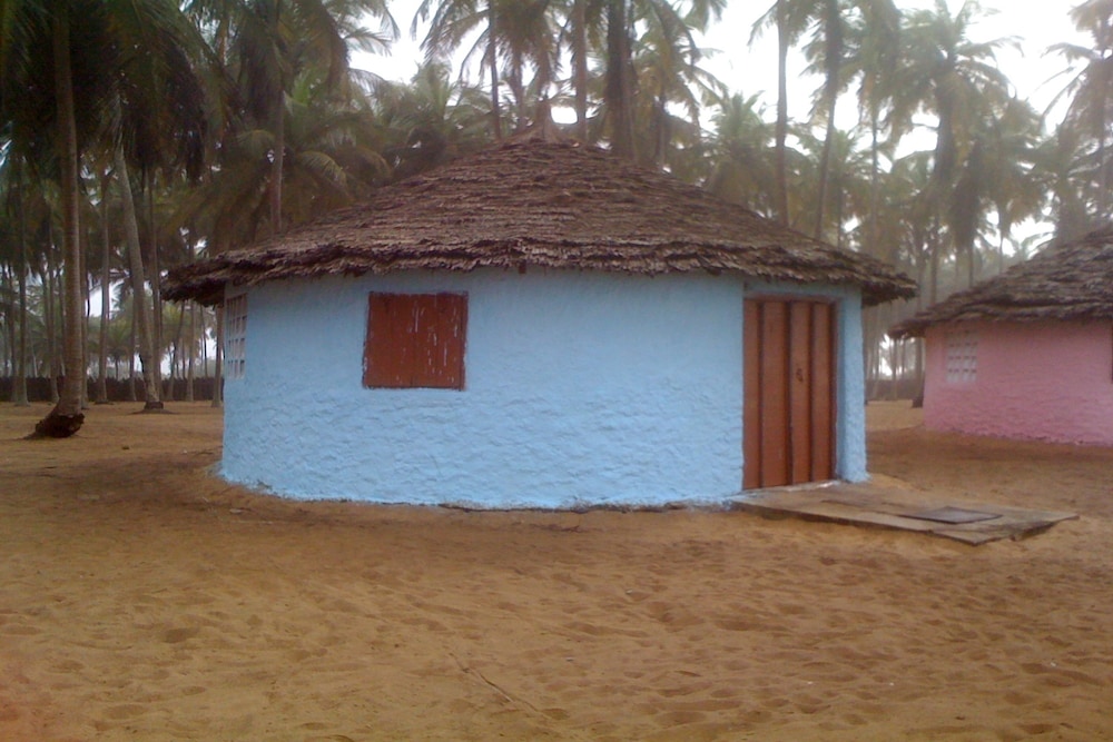 Traditional Bungalow, Non Smoking, Beach View photo 1