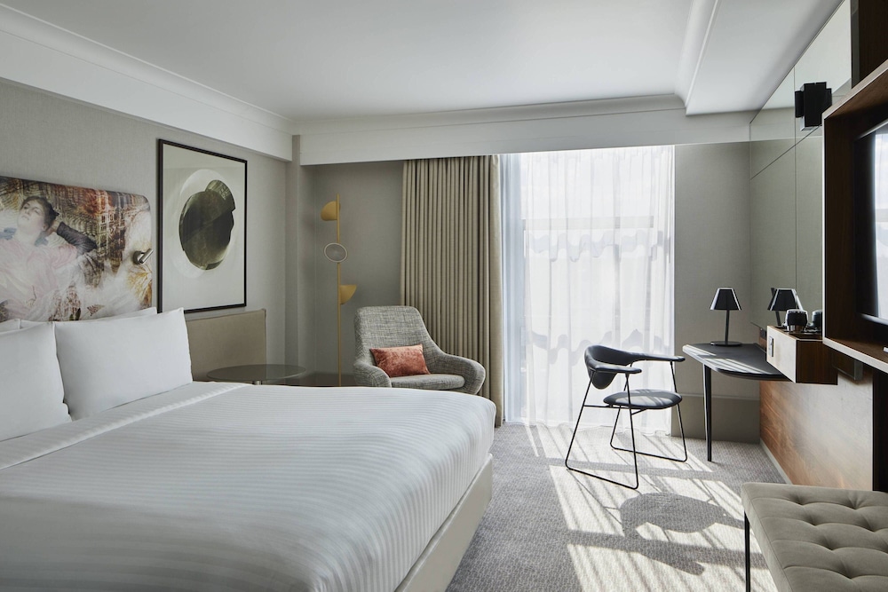 Executive Room, 1 King Bed photo 3