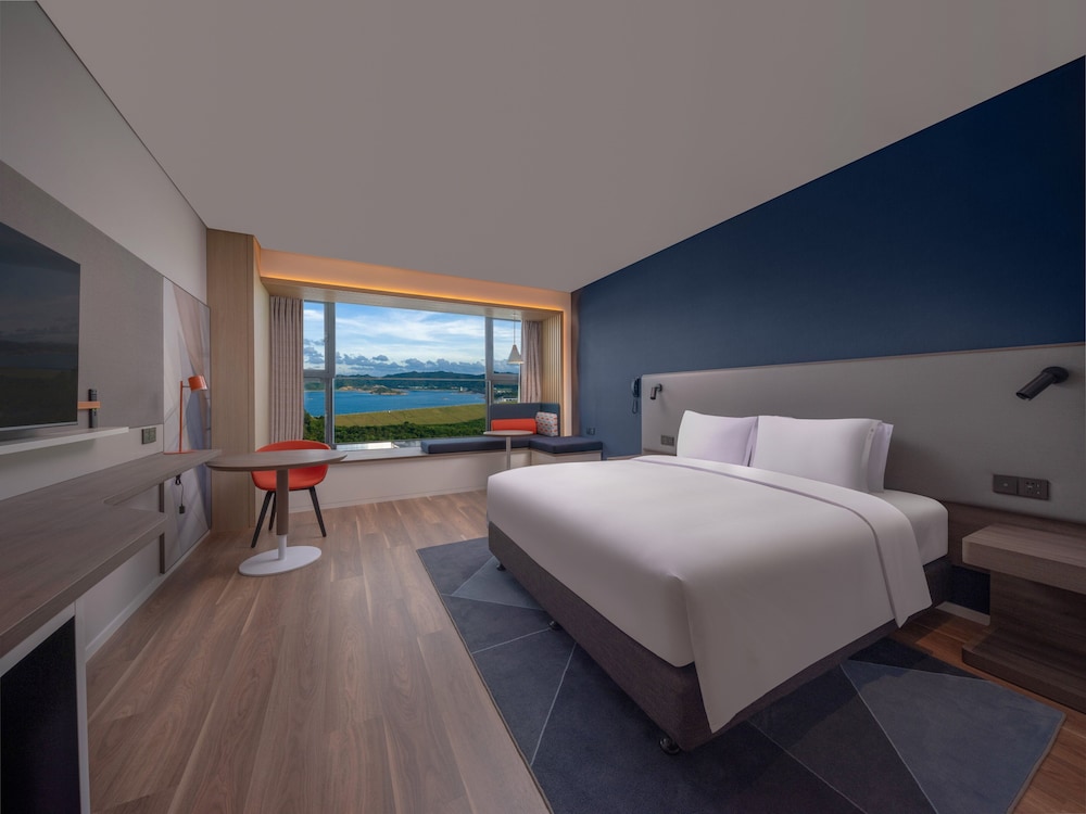 Standard Room, 1 King Bed