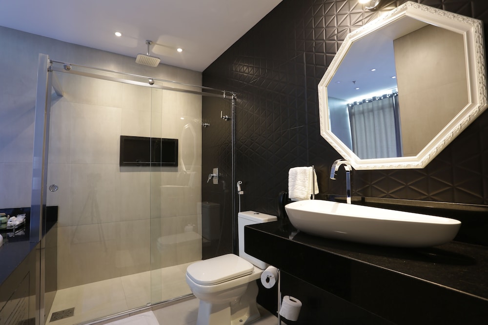 Premium Studio Suite photo 3