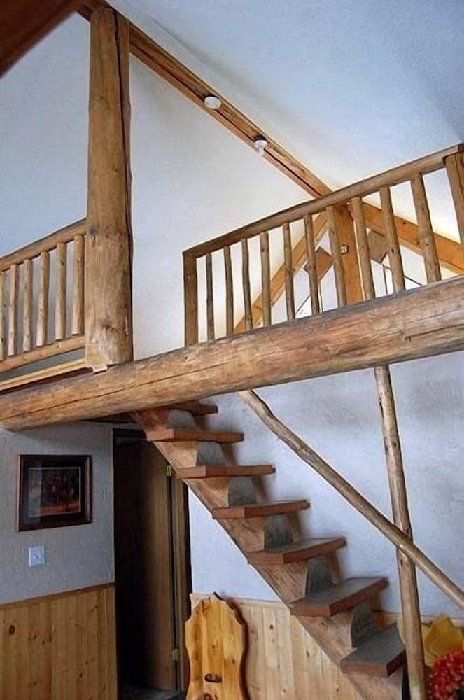 Cabin 2, 2 Bedrooms