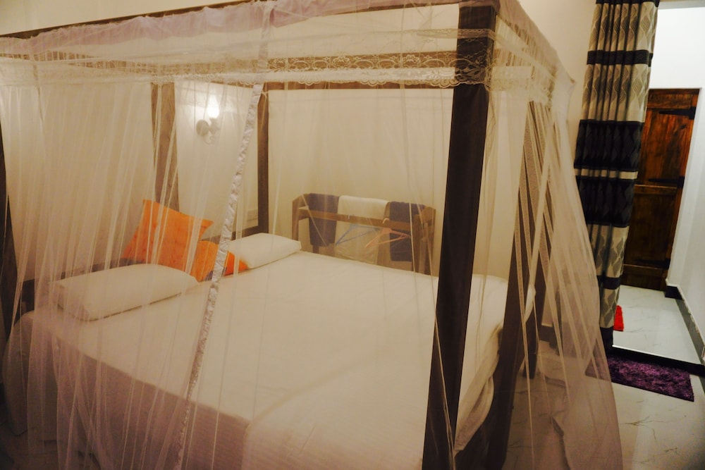 Deluxe Double or Twin Room, Lake View