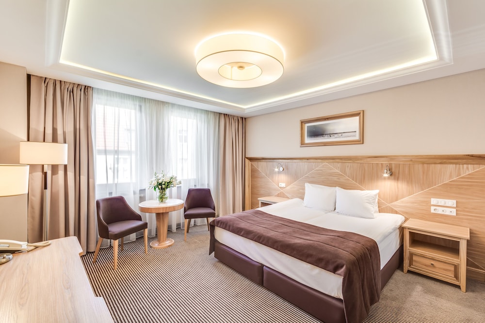 Superior Double Room - Photo 2