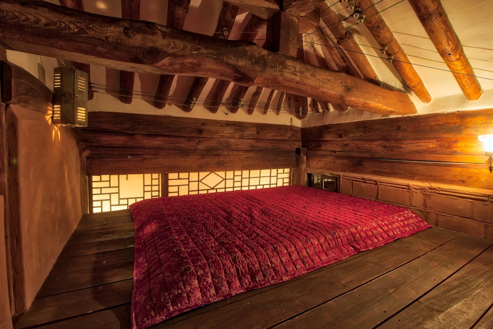 Traditional Loft(SUGOOK) - Must contact the property before Check-In photo 2