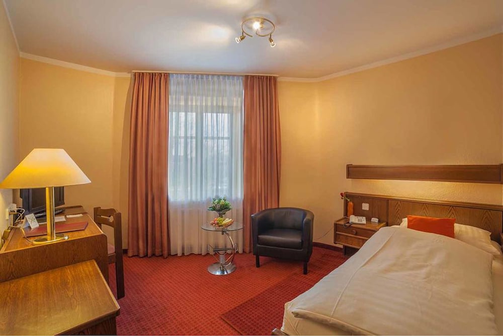 Single Room photo 2
