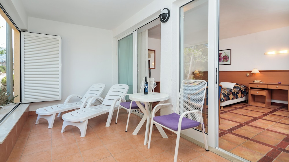 Deluxe Double Room, Park View photo 2