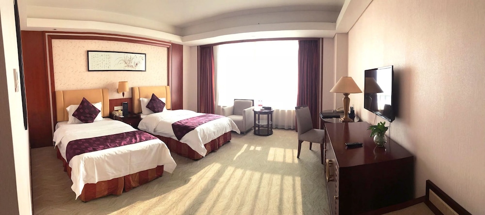Deluxe Twin Room photo 1