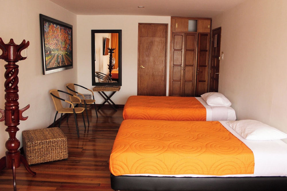 Family Twin Room