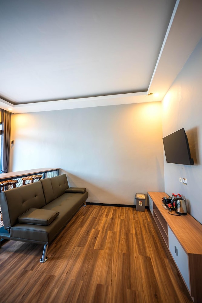 Executive Villa, Balcony