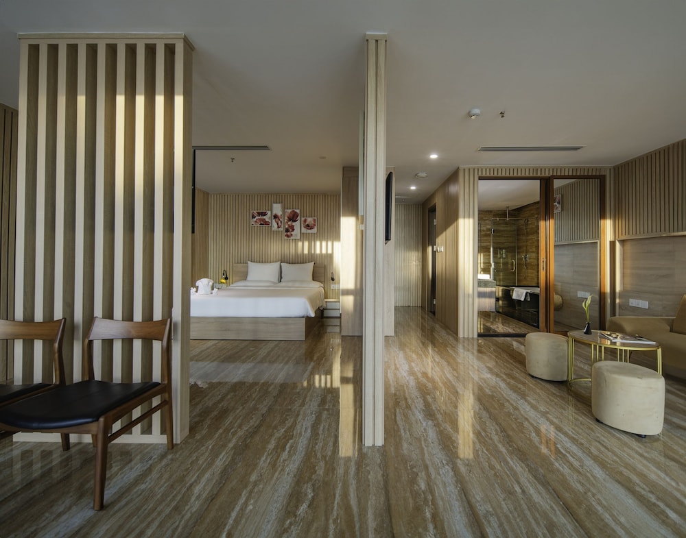 Suite, Ocean View photo 2