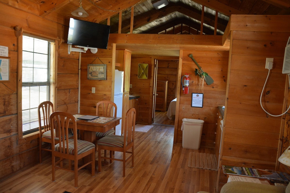 Cabin, 1 Bedroom (Cabin 61) photo 1