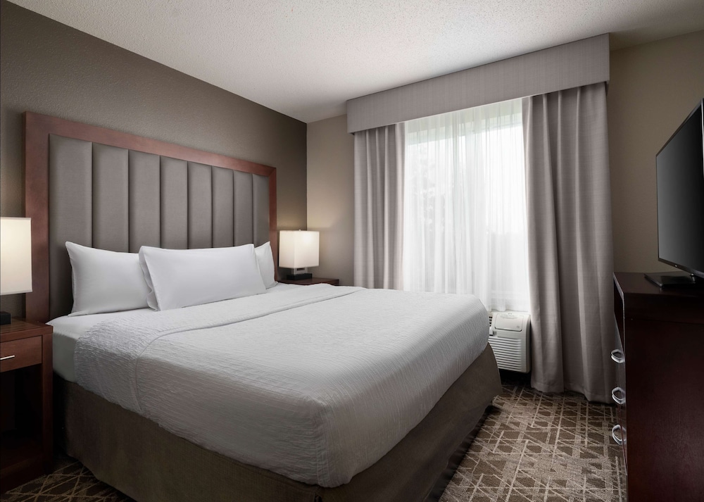 King Suite - Photo 3