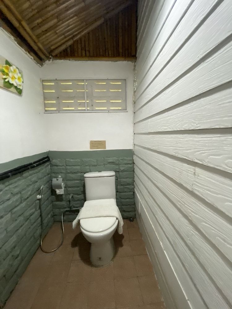 Bungalow with Sea View photo 3