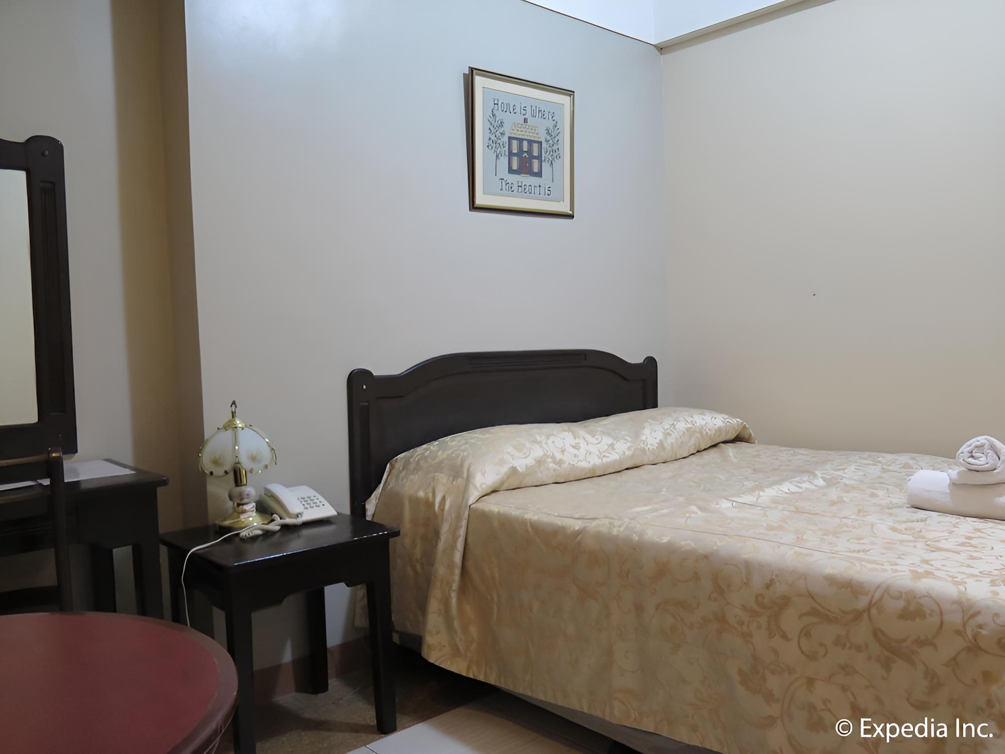 Honeymoon Room photo 1