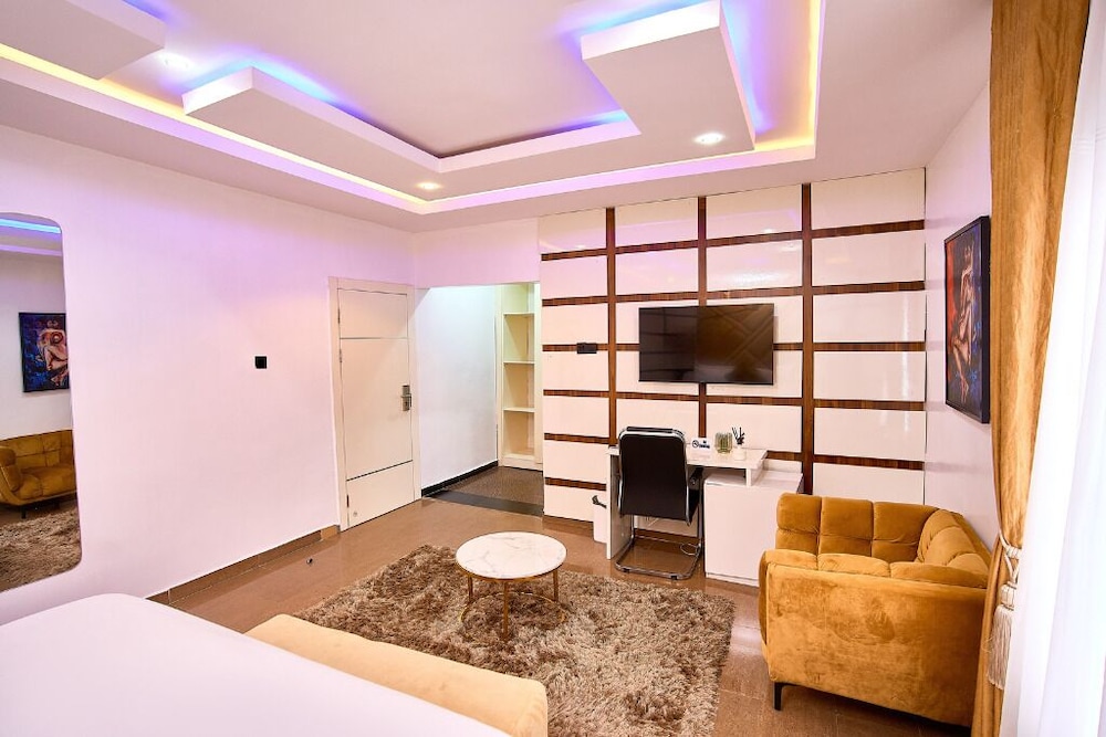Luxury Single Room, 1 King Bed, Executive Level