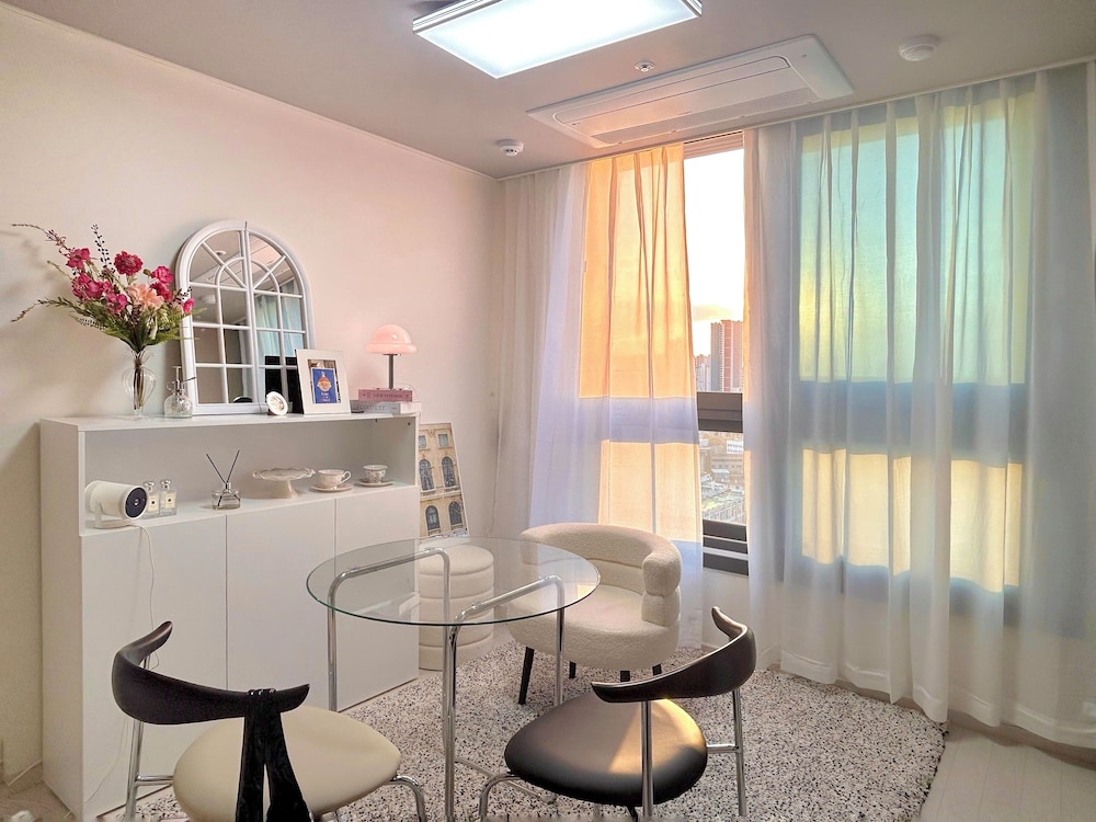 Deluxe Double Room, City View