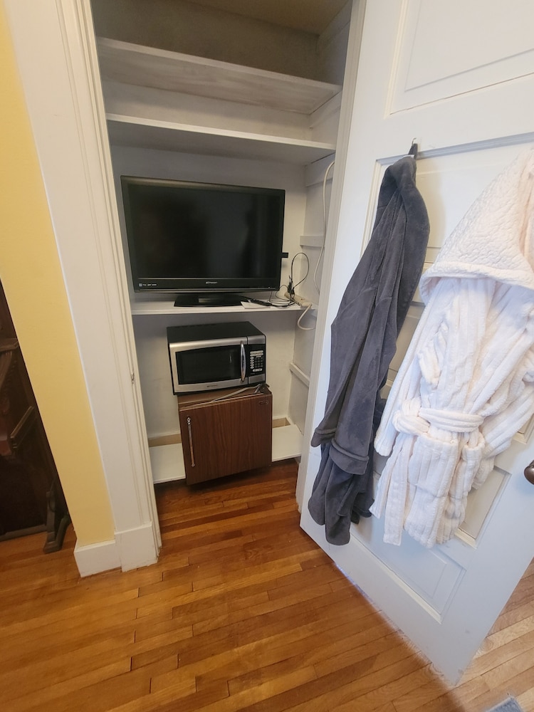 Premier Suite, Multiple Beds, Non Smoking, Ground Floor photo 2