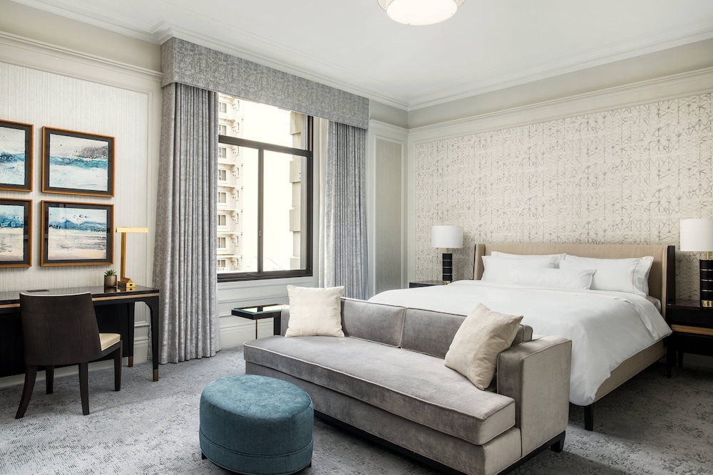 Junior Suite, 1 King Bed - Photo 2