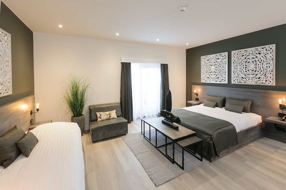 Business Room, 1 Queen Bed photo 3