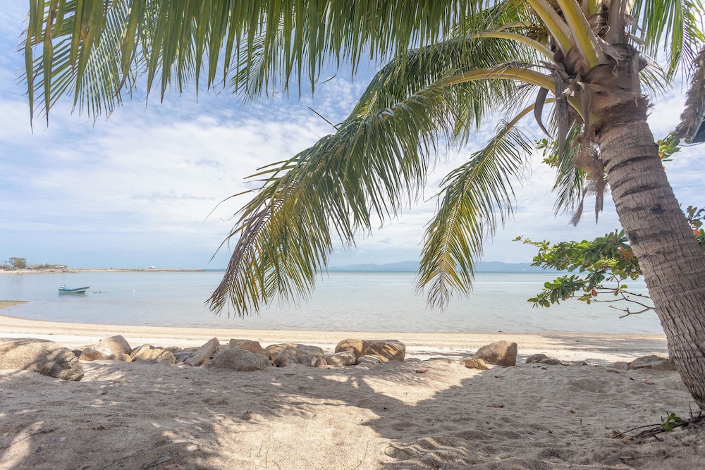 Beachfront 1 bedroom Villa - Photo 16