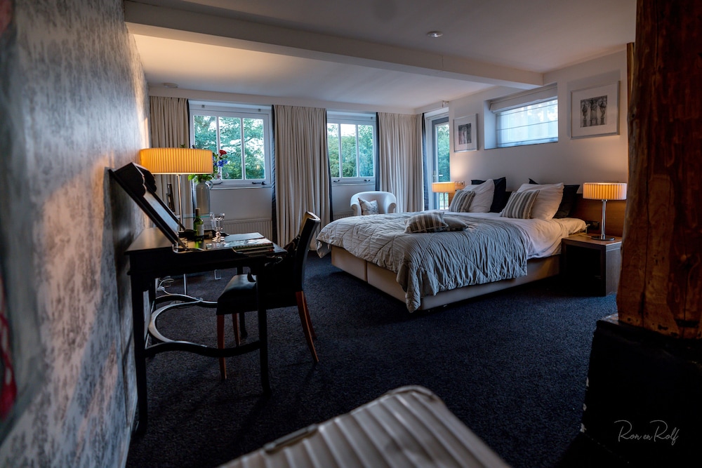 Comfort Room photo 2