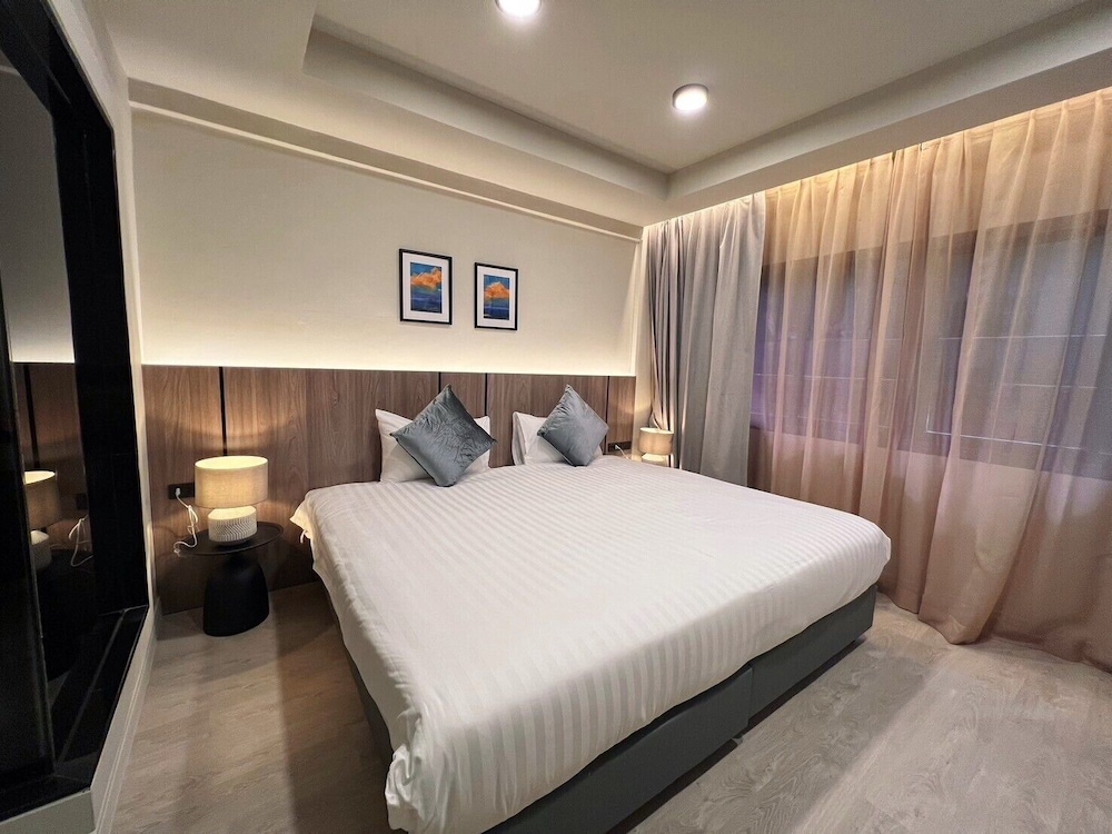 Standard Double or Twin Room photo 1