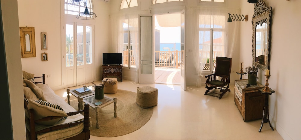 Apartment, 1 Bedroom, Sea View photo 2