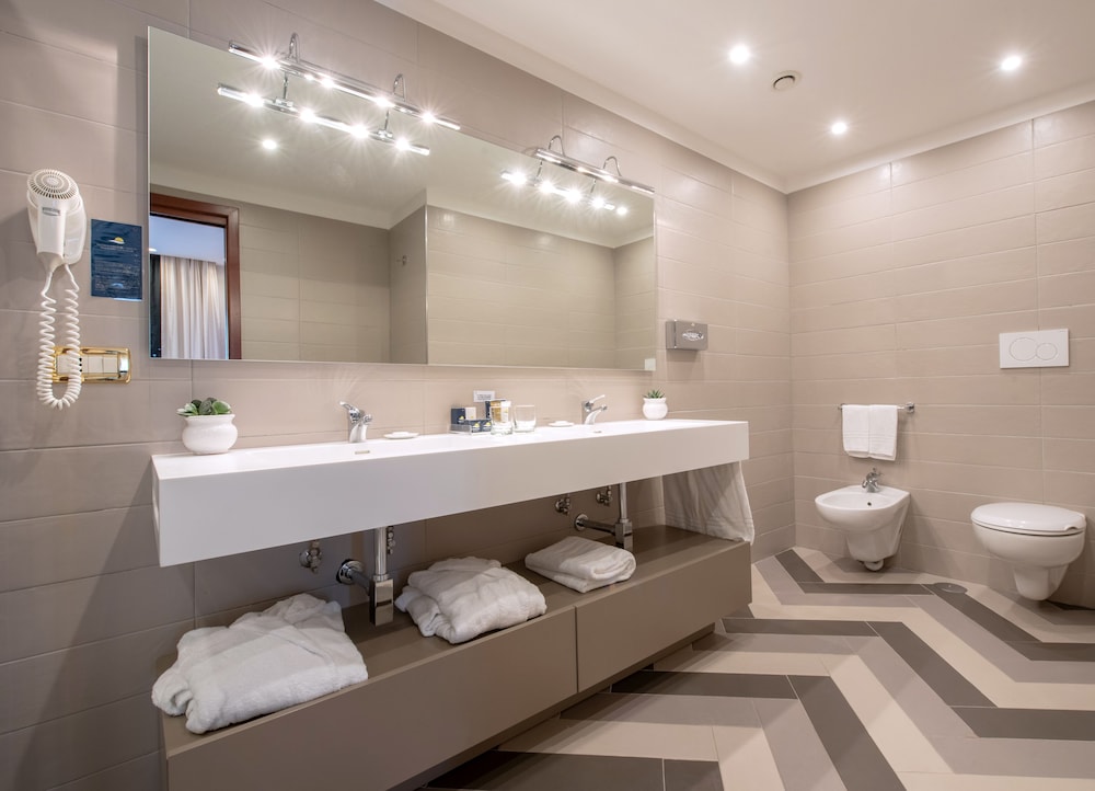 Junior Double Room, Sea View, Annex Building (Adults Only) photo 2