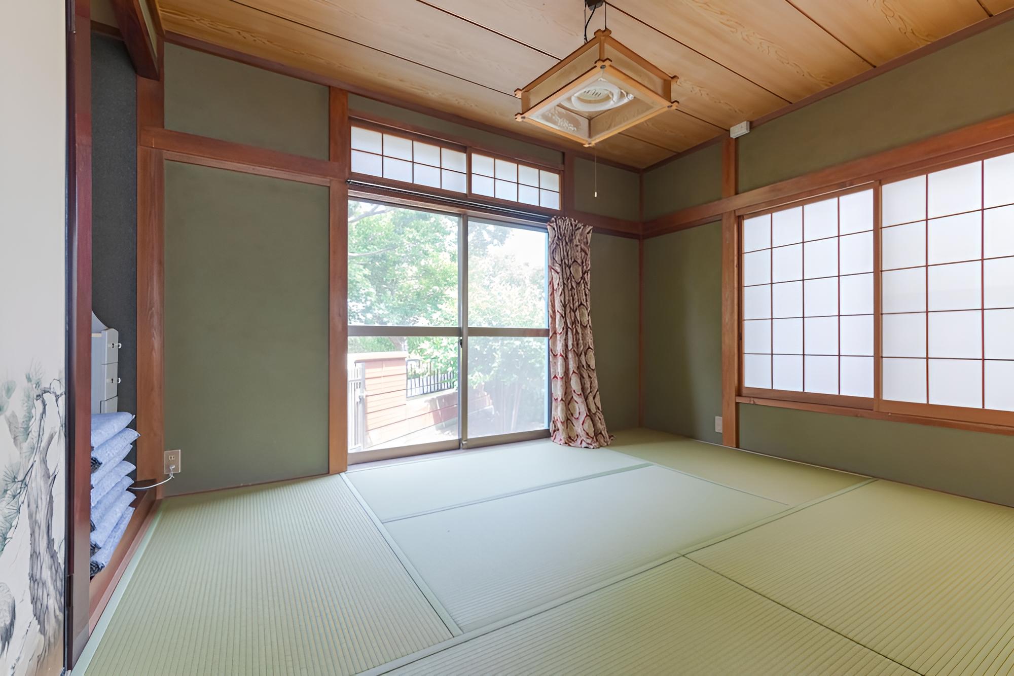 Sasayakanaouchi Futtsu Onukikaigan photo 2