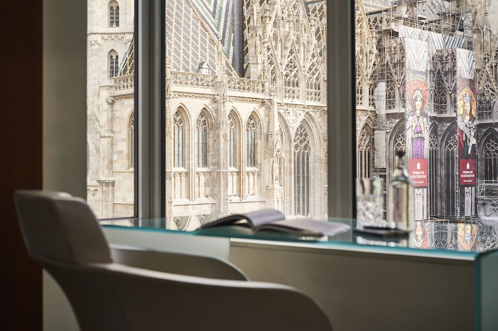 Premium Double Room, City View